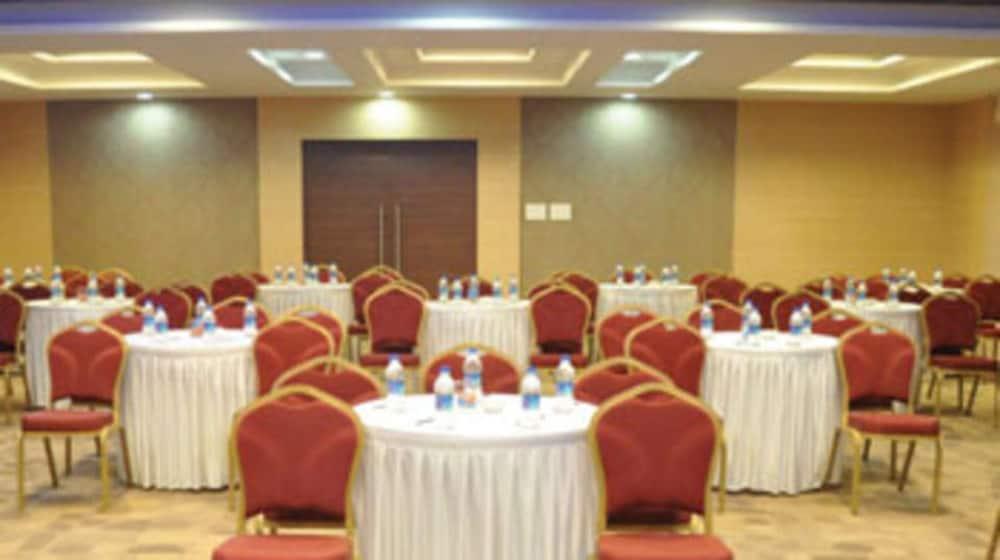 Residency Sarovar Portico Bombay Extérieur photo