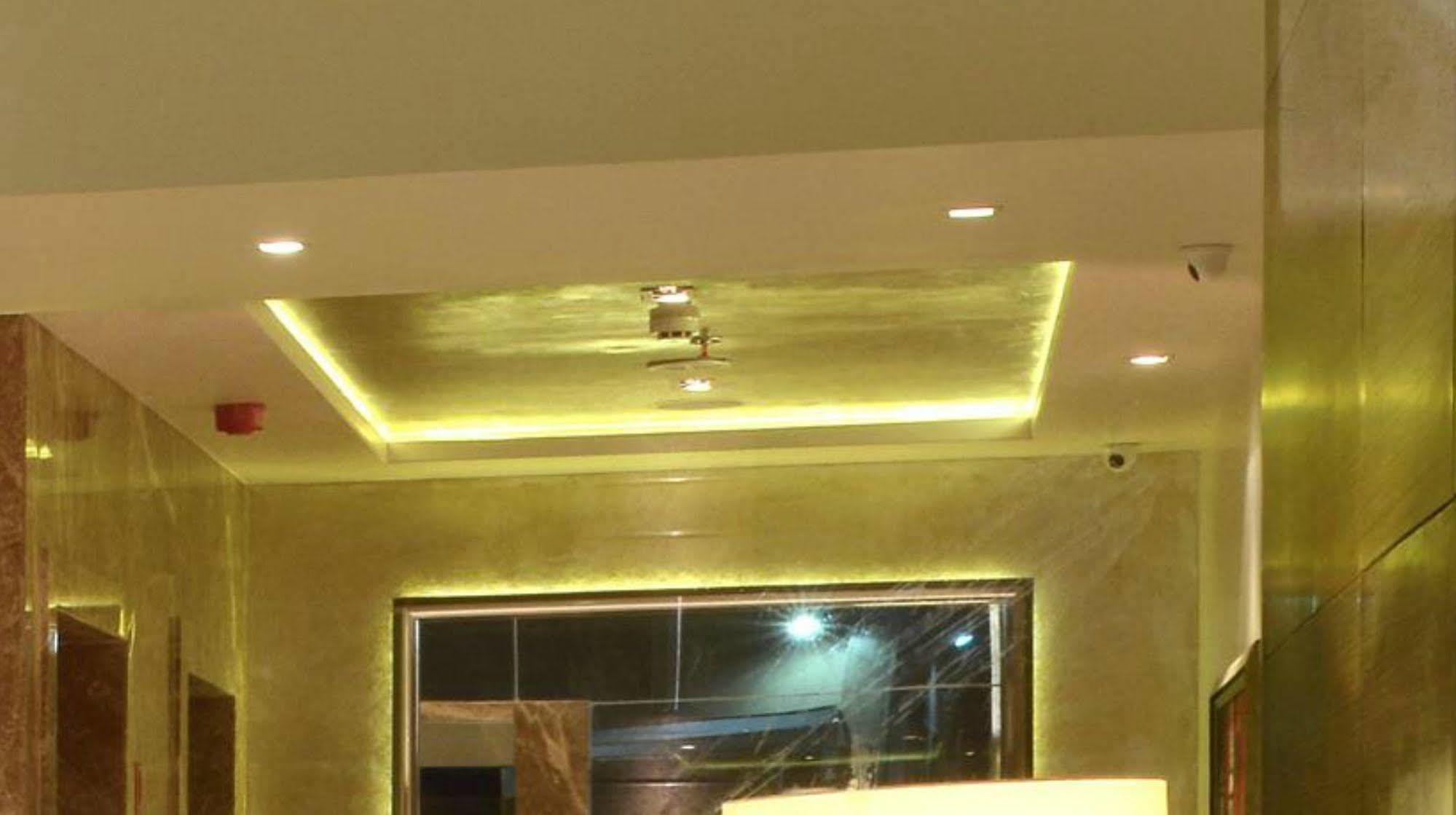 Residency Sarovar Portico Bombay Extérieur photo